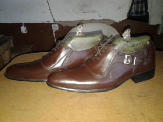 CHAUSSURES