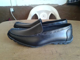 CHAUSSURE