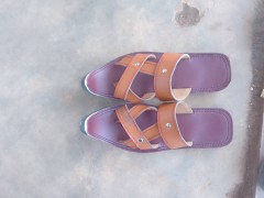 SANDALES