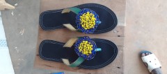 SANDALES