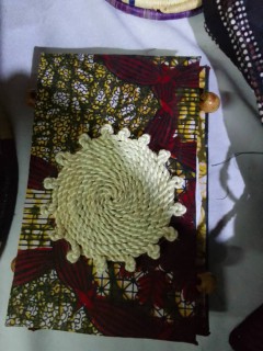 TAPIS ET NAPPES